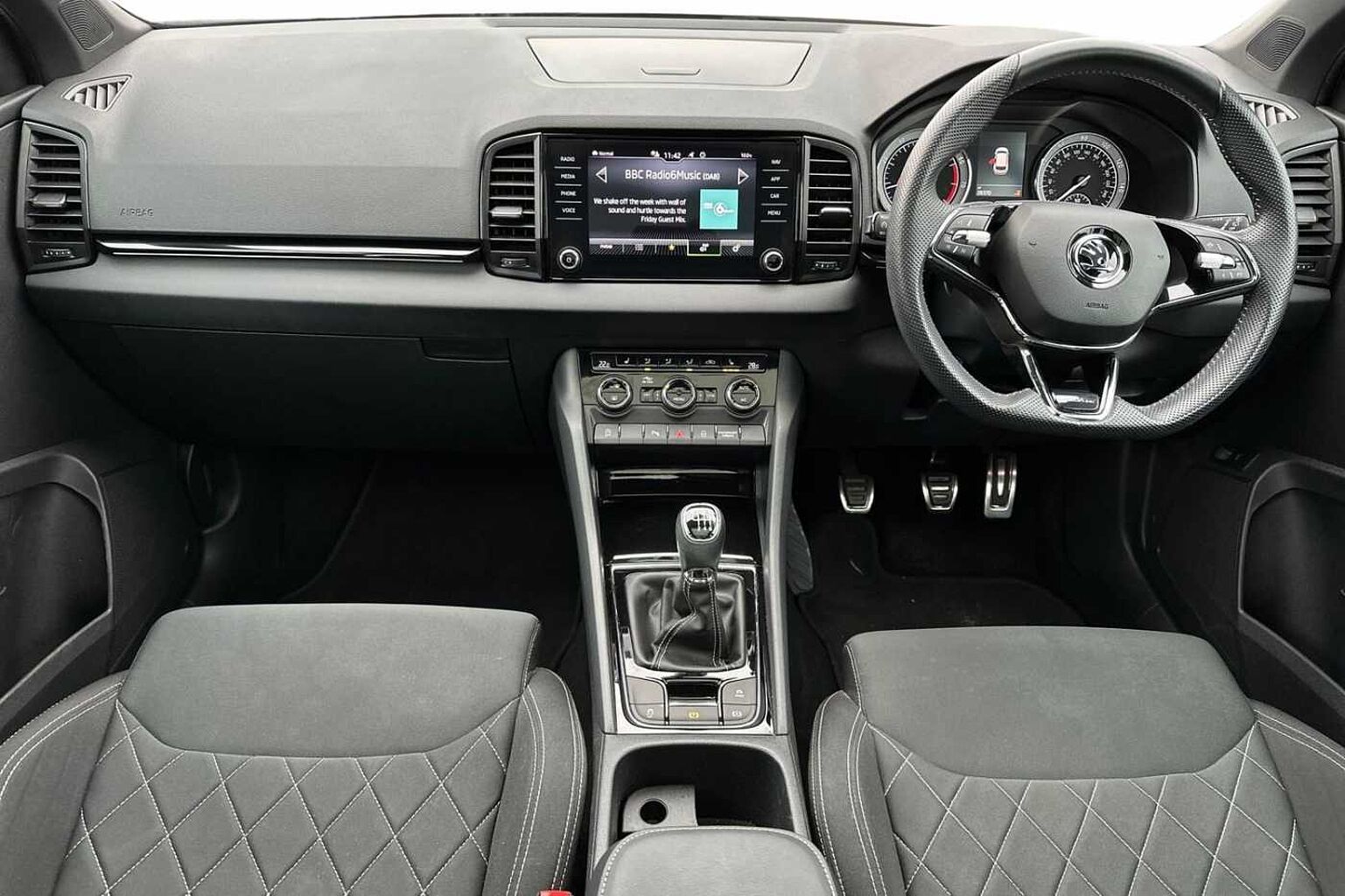 SKODA Karoq SUV 1.5 TSI (150ps) SportLine ACT