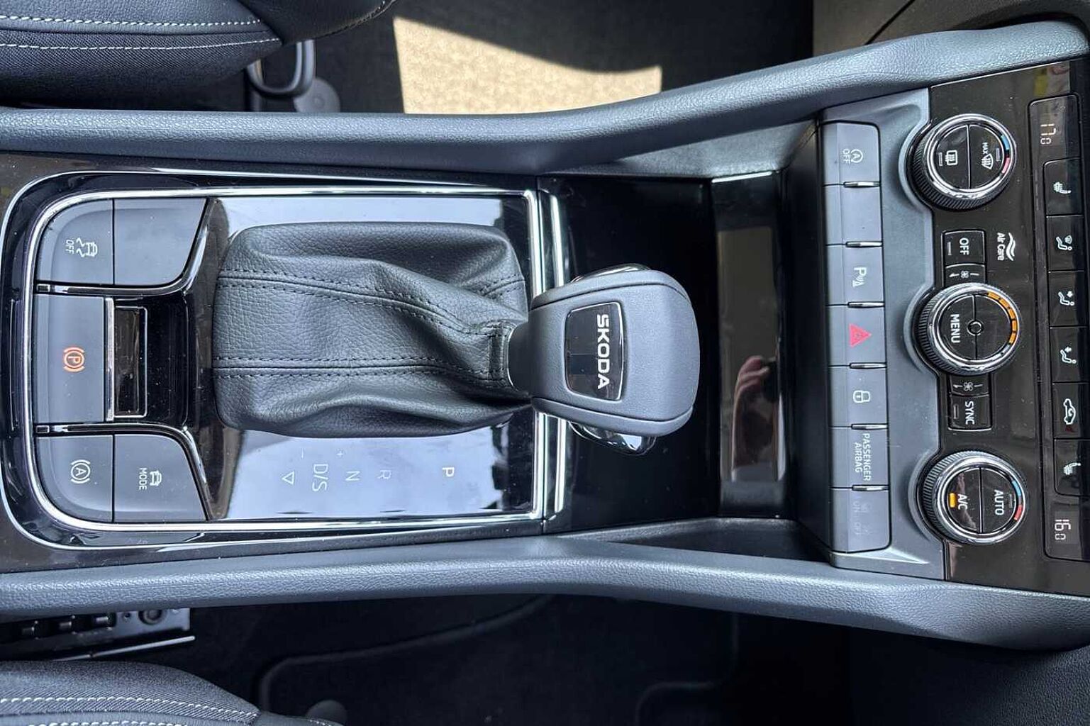 SKODA Karoq 1.5 TSI SE L Edition 5dr DSG