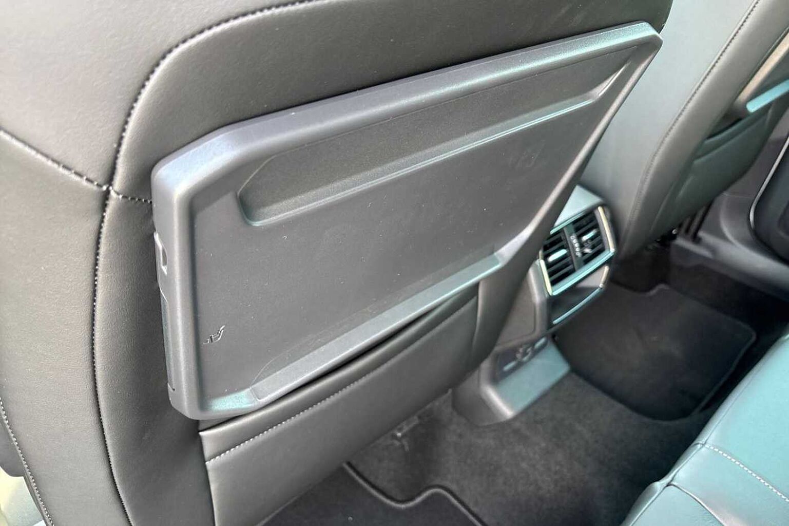 SKODA Karoq 1.5 TSI SE L Edition 5dr DSG