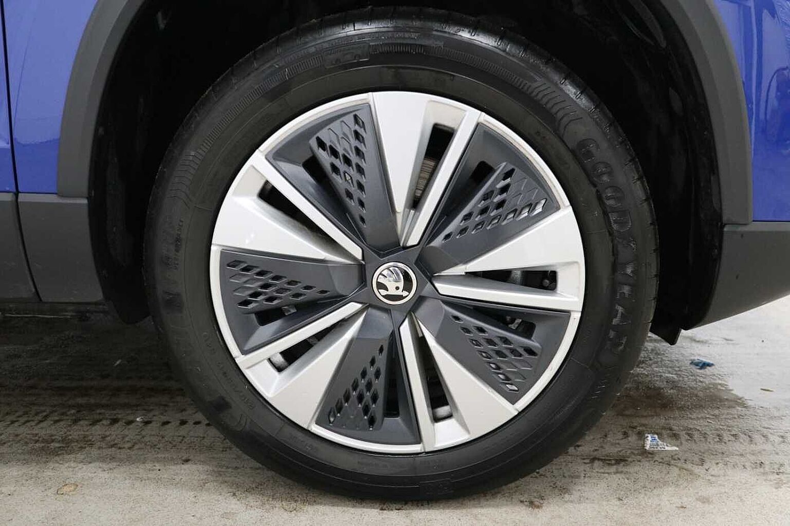 SKODA Karoq 1.5 TSI SE Drive 5dr