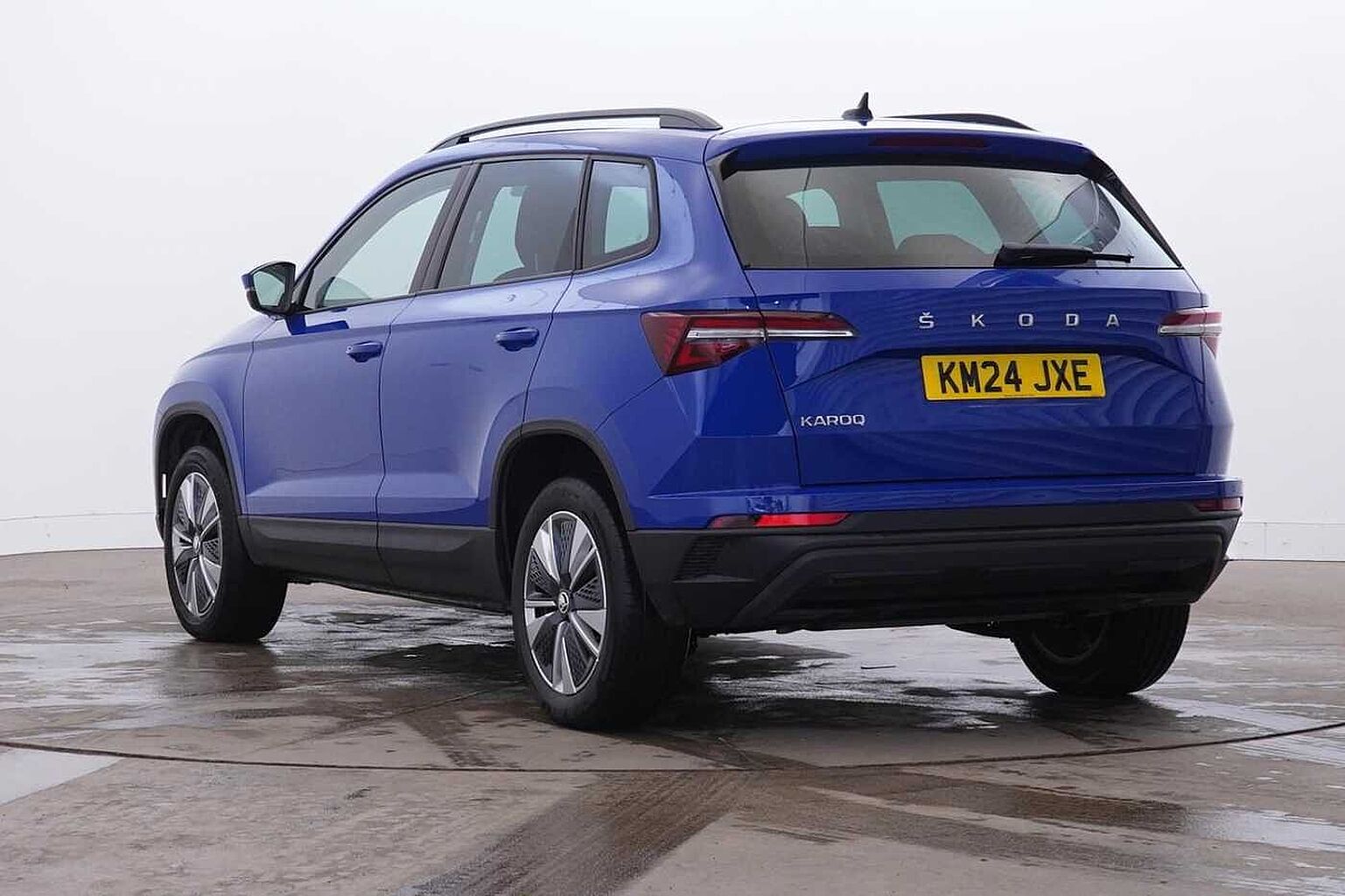 SKODA Karoq 1.5 TSI SE Drive 5dr