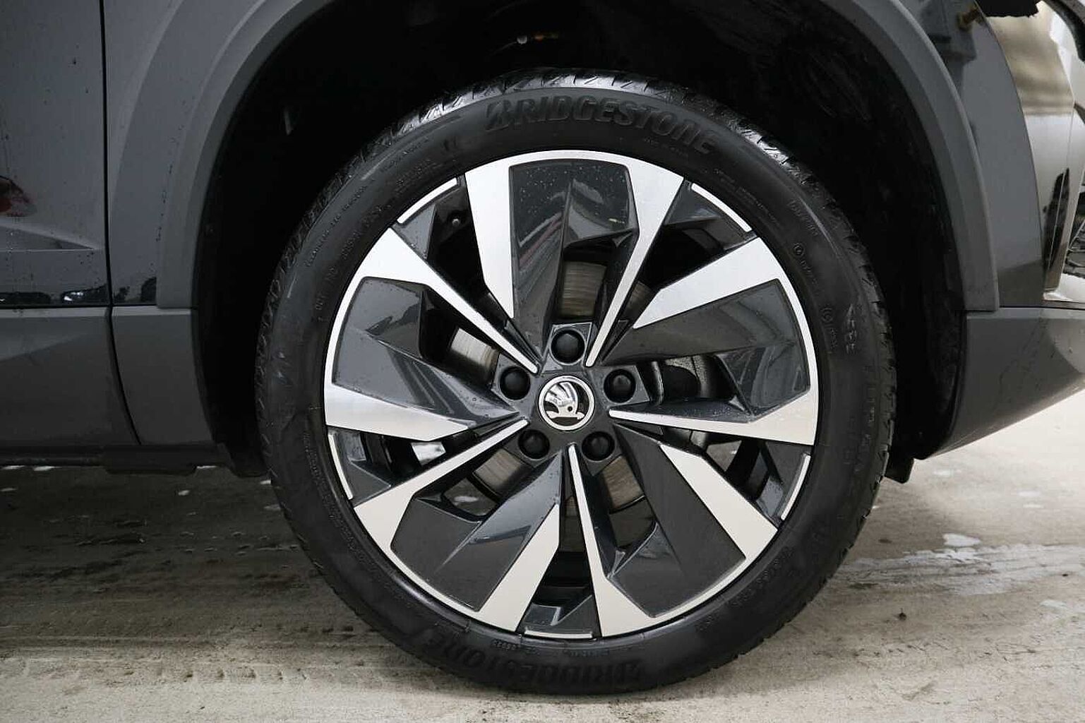 SKODA Karoq 1.0 TSI SE L 5dr