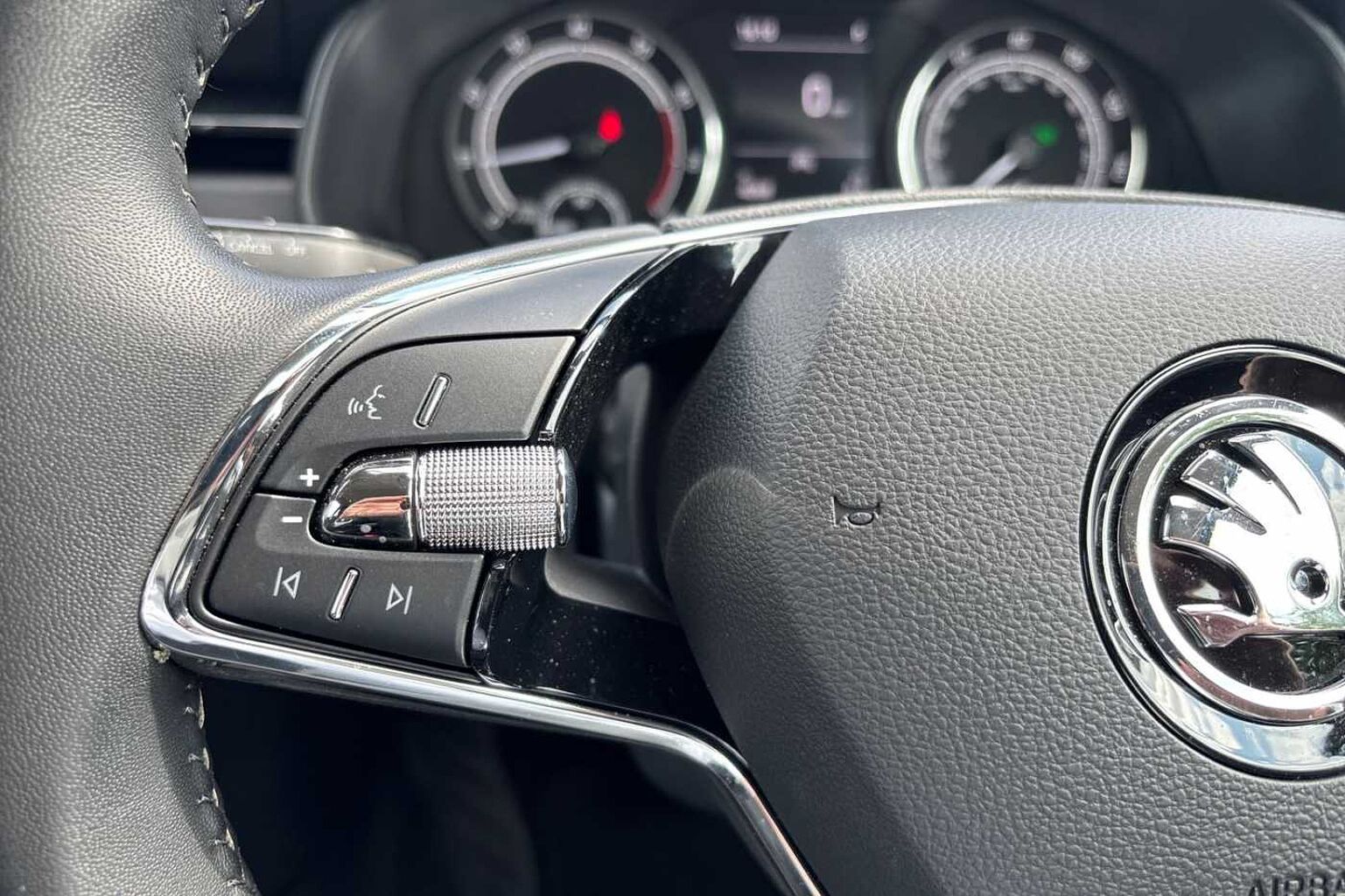 SKODA Kamiq 1.5 TSI (150ps) SE DSG SUV
