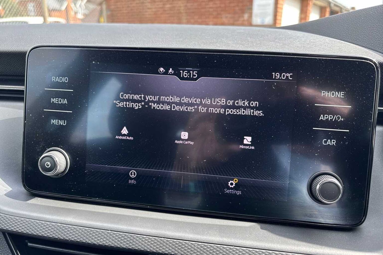 SKODA Kamiq 1.5 TSI (150ps) SE DSG SUV
